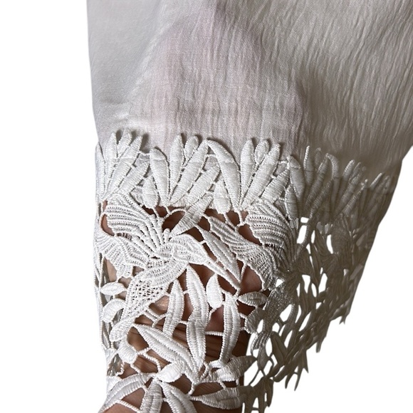 Joseph Ribkoff white heavy lace Trim Blouse.PTP 19”, OVERSIZED,sheer,boxy - Picture 8 of 16